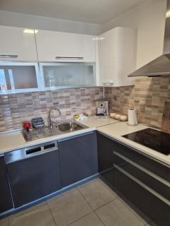 Bloom Apartments B29 - 5