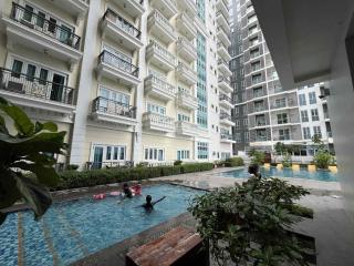 Room in Condo - Cozy Iloilo City Condo Room with Shared Pool - Città di Iloilo - 4