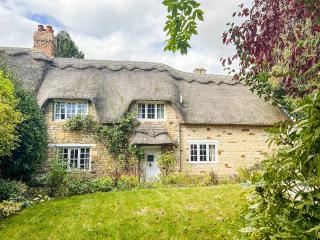 Bakers Retreat - Cottesmore - 0