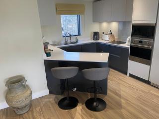 High spec 2 bed apartment on heritage coast - Southerndown - 5
