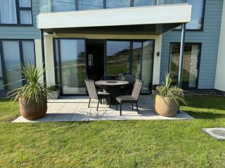 High spec 2 bed apartment on heritage coast - Southerndown - 2