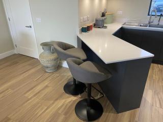 High spec 2 bed apartment on heritage coast - Southerndown - 1