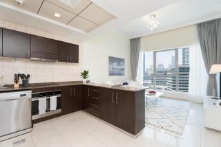 Cozy 1 Bedroom Marina View - 4