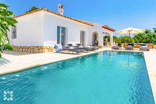 Villa Ancla Blanca by Abahana Villas - 0