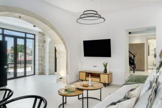 Villa Angelo, Traditional Cretan Stone Villa with Pool & Countryside Views - 2