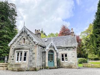 East Lodge - Contin - 0