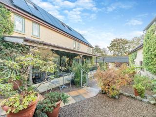 Honeysuckle Cottage- Uk45594 - Verwick - 0