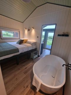 Wild Meadow Huts - Doolin - 7