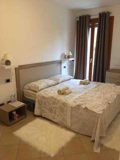 Ponte Pietra in 600 meters! Suite in Residence - Verona - 9