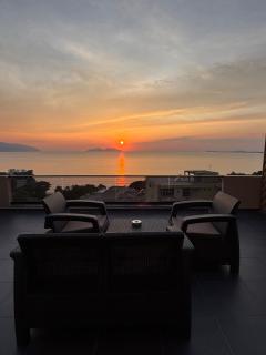 Aloha Villa and Suites - Vlorë - 1