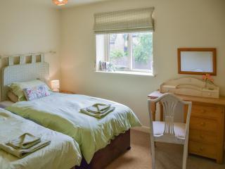 Lily Pad 4 - Uk43910 - Nassington - 3