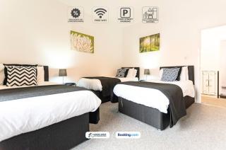 Cosy 2BR House in Bolton with Free WiFi & Parking - Bolton - 0