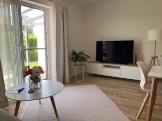 moderne 2-Zimmer-Wohnung mit überdachter Terrasse - Tönnhausen - 4