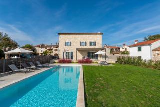 Villa Daniela für 6 Personen in Porec, Salzwasserpool, Garten mit Grill - Veleniki - 4