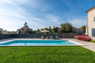 Villa Daniela für 6 Personen in Porec, Salzwasserpool, Garten mit Grill - Veleniki - 2