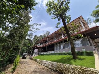 Tropica Retreat by Dazzle Destinations - Private Waterfalls, Private Rooms and Bonfire - Aldūr - 0