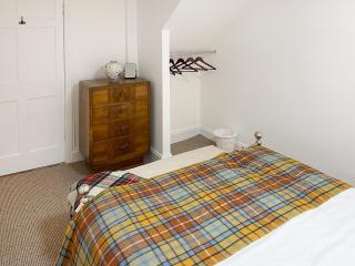 The Thistle - Auchtermuchty - 3