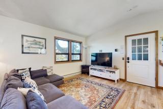 Bayside Retreat - Netarts - 4