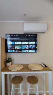 Super Central small studio with Palace View! - Warsaw - 8