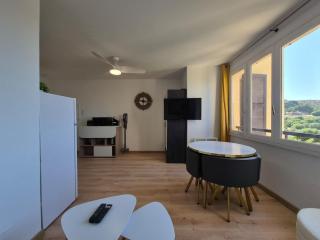 City center apartment with sea view - Isola Rossa - 3