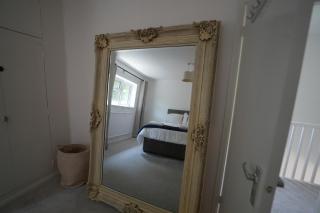 Historic Cliveden Stud - Garden Cottage sleeps 6 - With Hot Tub, Parking, in Taplow - next to Cliveden National Park - Maidenhead - 1