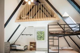 Modern A-Frame Hot Tub Views - 4