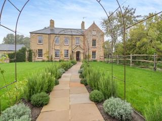 Abbey Barn Farmhouse - 0