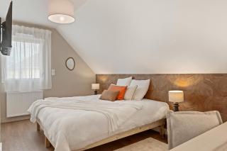 Maison rénovée haut de gamme - 4 chambres, terrasse, parking - Montigny - 2