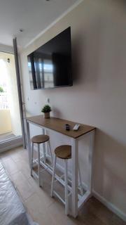 Super Central studio with Balcony & View! - Varsavia - 9