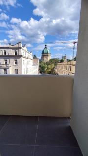 Super Central studio with Balcony & View! - Varsavia - 8