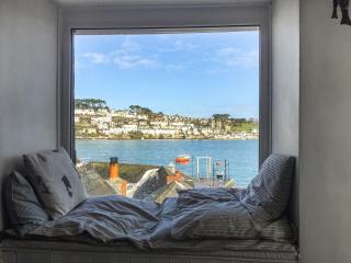 The Lookout - Polruan - 0