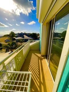 Beautiful apartment with Orient Bay Beach view - 3