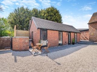Fountain Front Barn - Uk45937 - - 0
