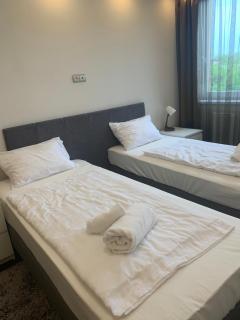 Local-Lux Apartman - Kecskemét - 5