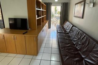 Apartamento sobre a avenida principal com vista mar - 7