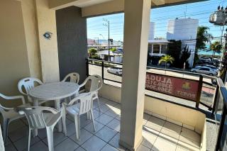 Apartamento sobre a avenida principal com vista mar - 1