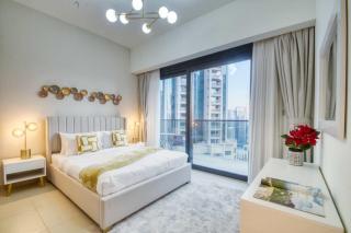 Sky-High Charm Exquisite 2BDR in Downtown - 5