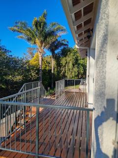 3 Cradock Road - - 4
