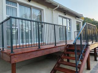 3 Cradock Road - - 5