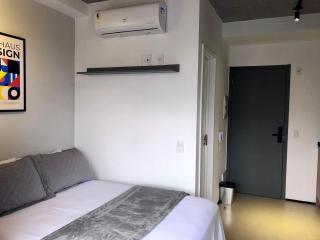 Lindo Apto a 1min do Metrô e 100m Av Paulista 144 - São Paulo - 3