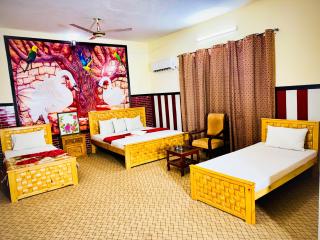 Swiss Cottage Hotel Chilas - - 0