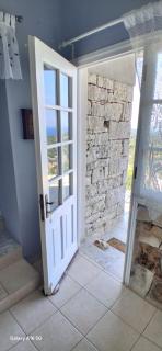 Charming house with stunning view - Arvanitakaíïka - 9