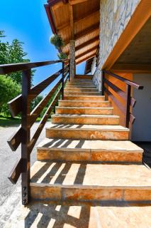 House Jole - 2