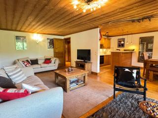 Appartement 3 chambres avec balcon, proche des pistes, parking, WiFi, TV avec Netflix et Amazon. - FR-1-623-79 - 3
