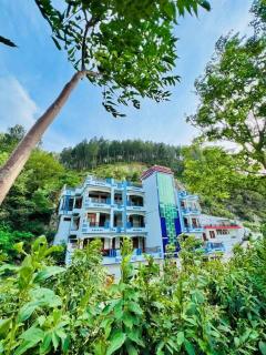 Emirates Heights Swat - - 0