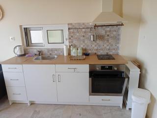 andys house - - 9