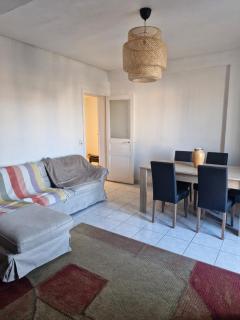Apartment - 1min to train station - 13min to Paris - 7