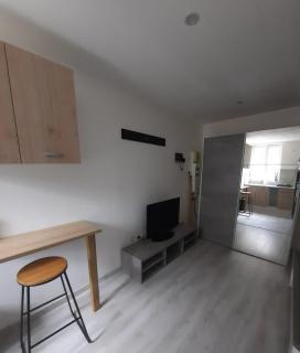 Appartement équipé - Saint-Julien-Molin-Molette - 8