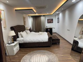 Goldcrest Grand View Elite Apartments-DHA Lahore - 5