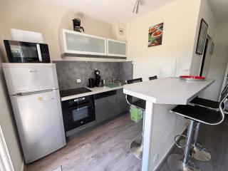 Charmant T2 à 2 min de la mer, avec Jardin Privé et clôturé, Parking, à proximité du Centre-Ville - Cabourg - 5